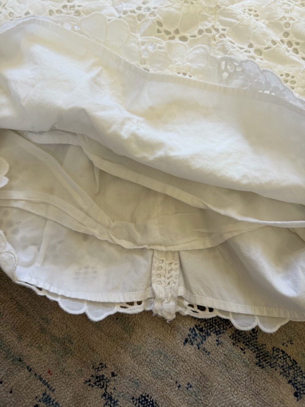 Lilly Pulitzer White Lace Tate Skirt Size 6 - Picture 4 of 8
